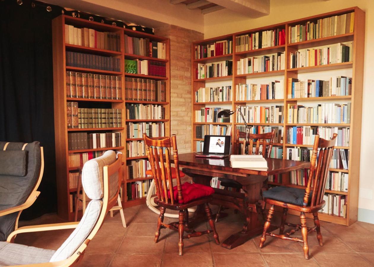 Il Gallo Silvestre - Bed&Books Montecassiano Exterior foto